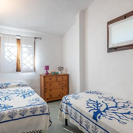 Elegante Wi-fi Gratis Con Terrazza Sul Mare Quasi A Toccare L'acqua Villa Campu Longu