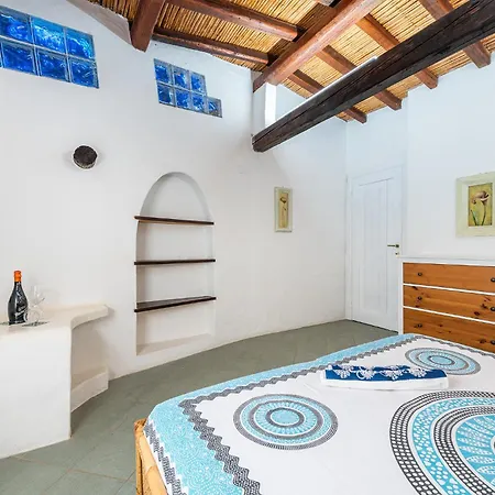Elegante Wi-fi Gratis Con Terrazza Sul Mare Quasi A Toccare L'acqua Villa Campu Longu